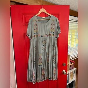 Orange Creek green embroidered tired dress size XL